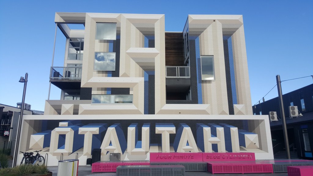 Building in Evolution&nbsp;Square