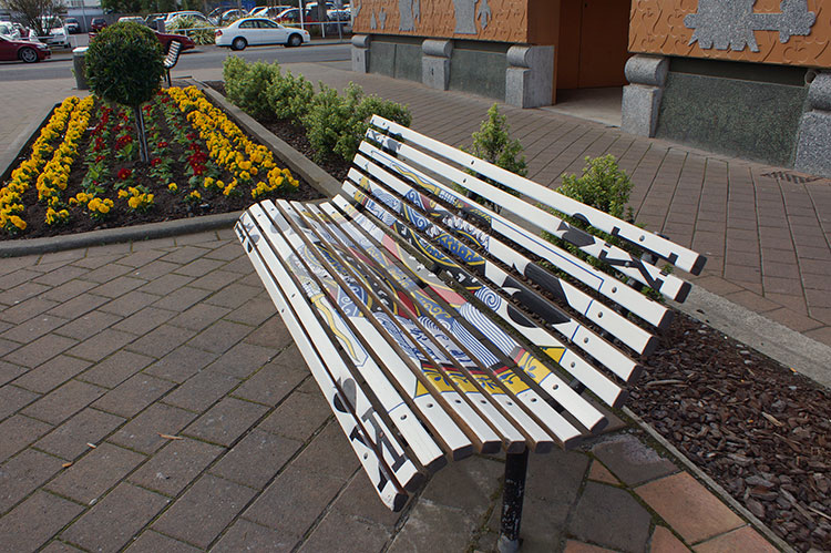 Playing Card Bench&nbsp;Seat