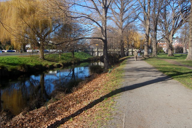 A walk by the Avon&nbsp;river