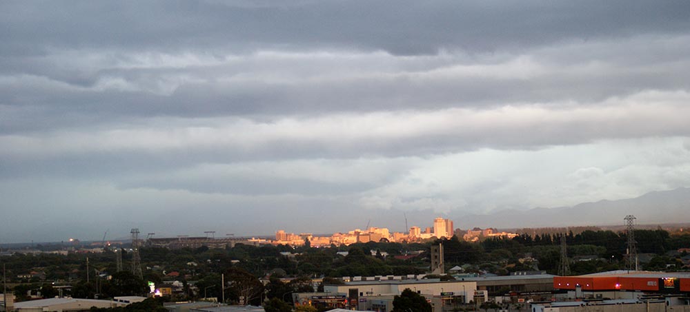 A city glowing in early morning&nbsp;light