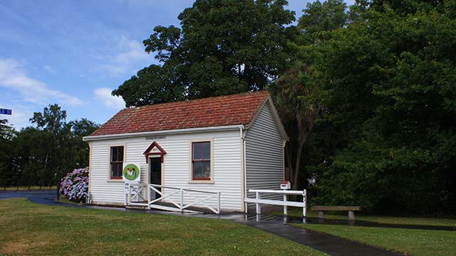 A short walk around Lincoln and the Liffey&nbsp;Domain