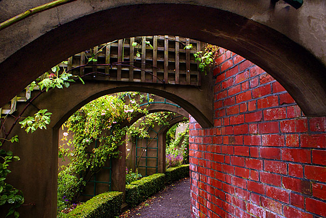 Arched pathway at Mona&nbsp;Vale
