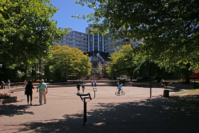 Victoria Square and Crown&nbsp;Plaza