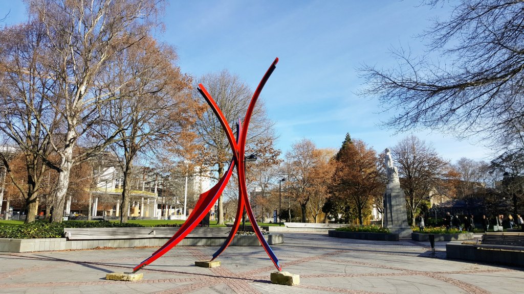 Sculpture in Victoria&nbsp;Square