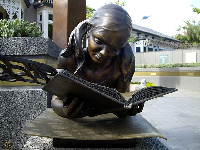 dyslexia-sculpture.jpg