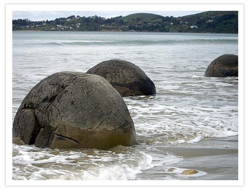 moeraki2.jpg