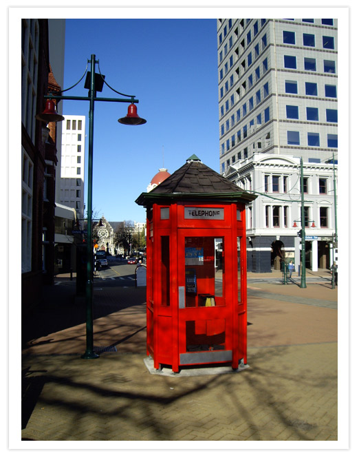 Red Telephone Box – Worcester&nbsp;Boulevard