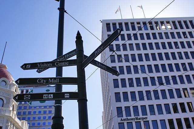 Signs in Cathedral&nbsp;Square