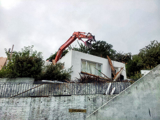 House demolition Mt&nbsp;Pleasant