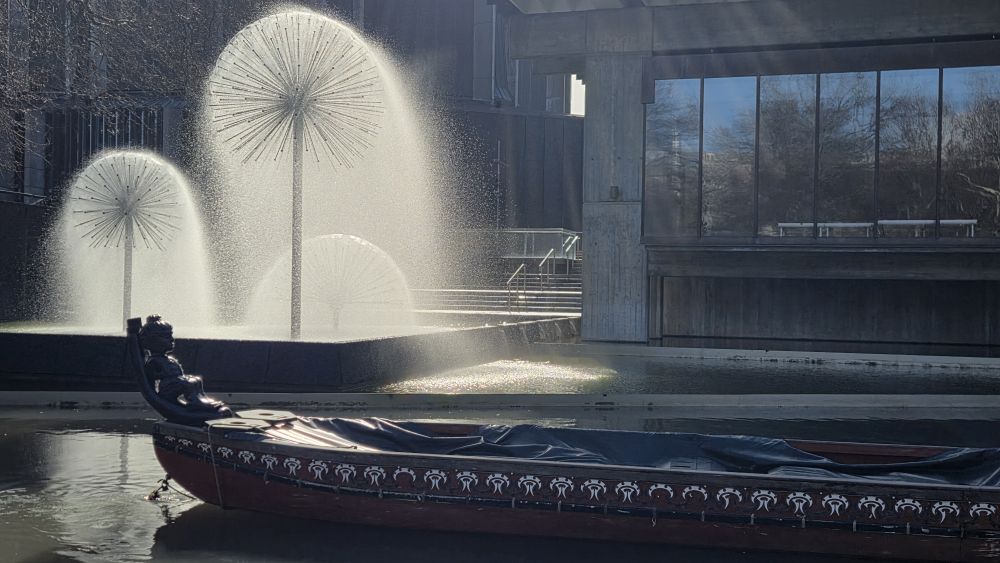 Waka by the Ferrier&nbsp;Fountain